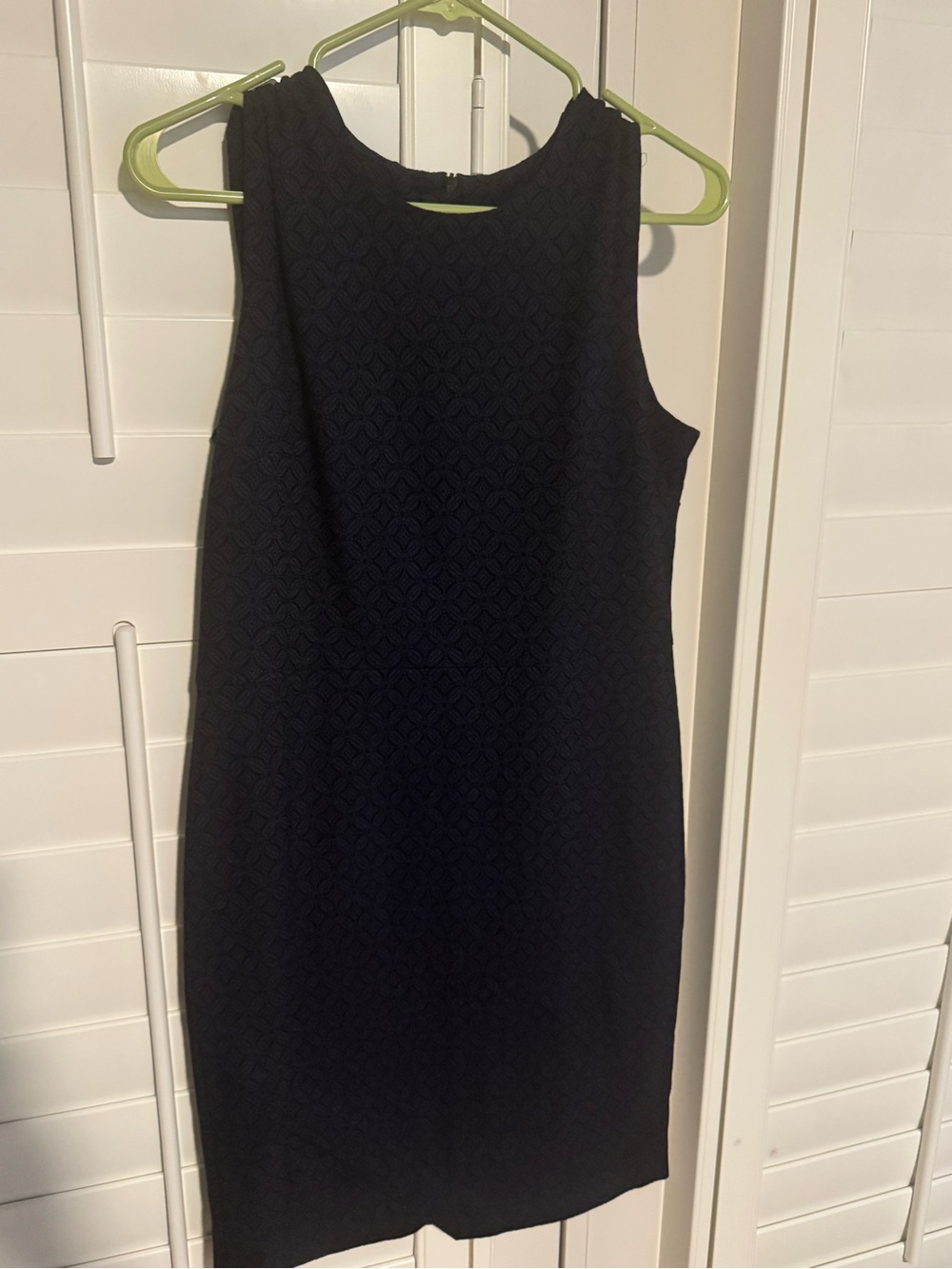Margaret M Navy Sleeveless Midi Shift Dress